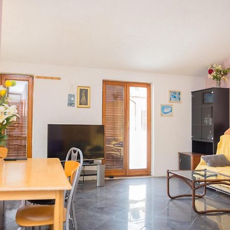 Cozy Guest House Kamenita Split Exterior foto